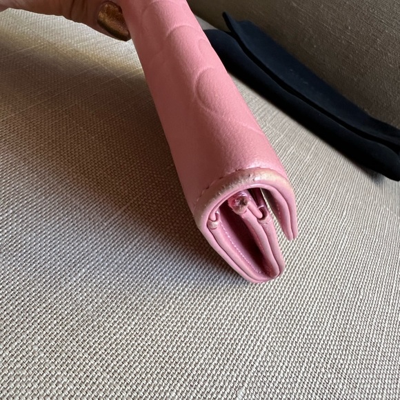 Chanel Camellia Card Holder second hand - Picture 7 of 14